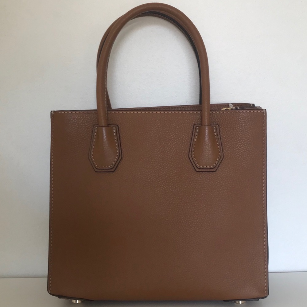 (NWT) Michael Kors Mercer Accordion Tote - Picture 2 of 3